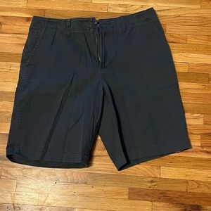 NWT men’s shorts 36